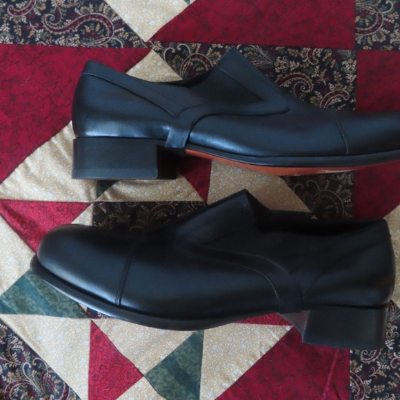 helm slip on black leather shoes sz 9 - Picture 5 of 8